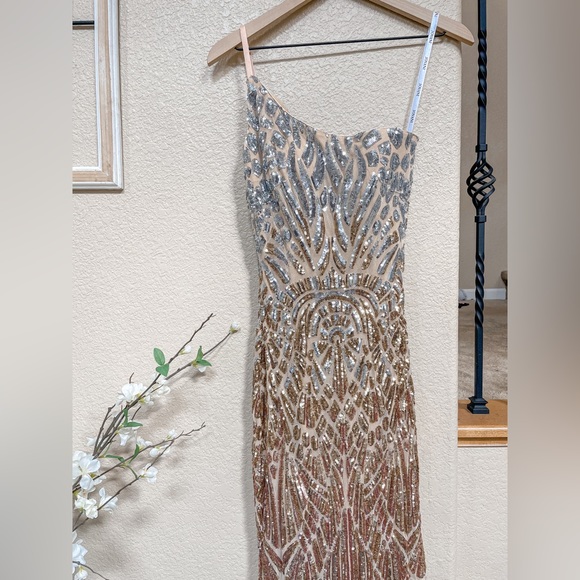 Jovani 06469SC Ombre Sequin Trumpet Prom Dress Silver/Cafe In Size 4 - Picture 3 of 16